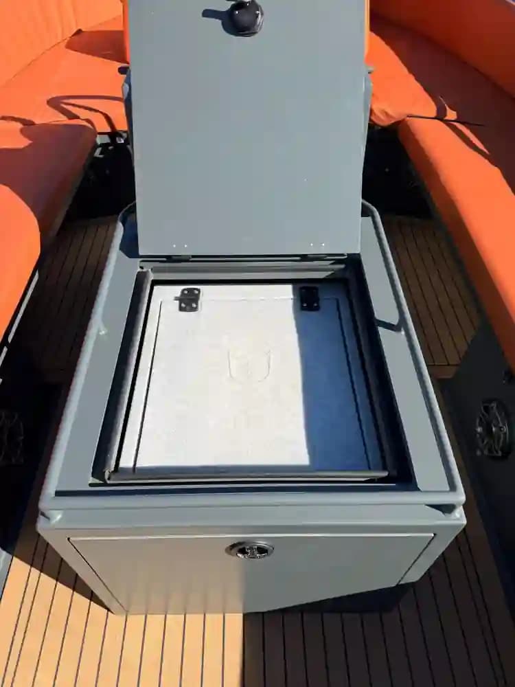 2022 Lekker Damsko 750 for Sale in Leimuiden, NL Center Console 5