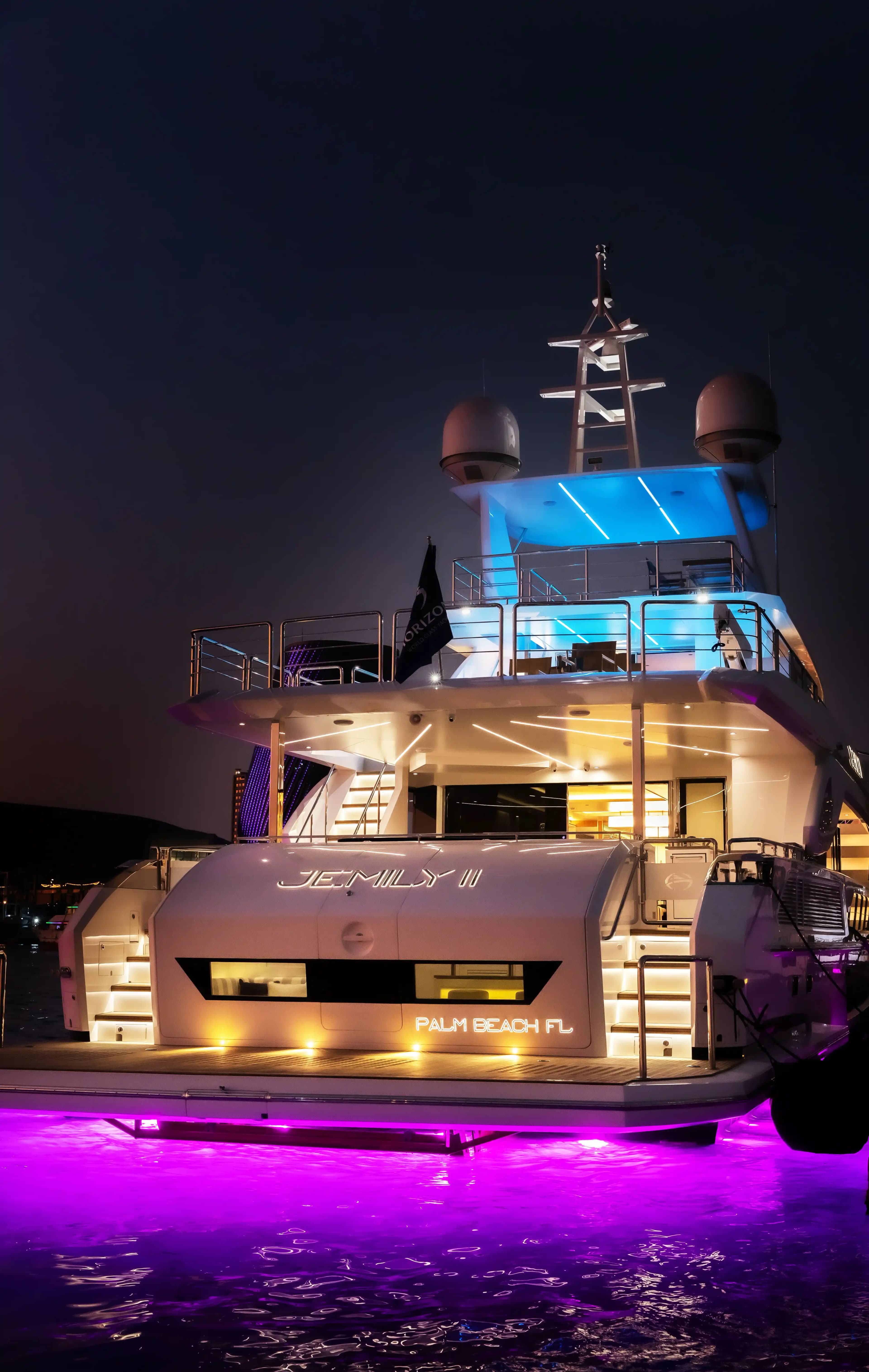 Horizon FD100 Tri-deck For Sale