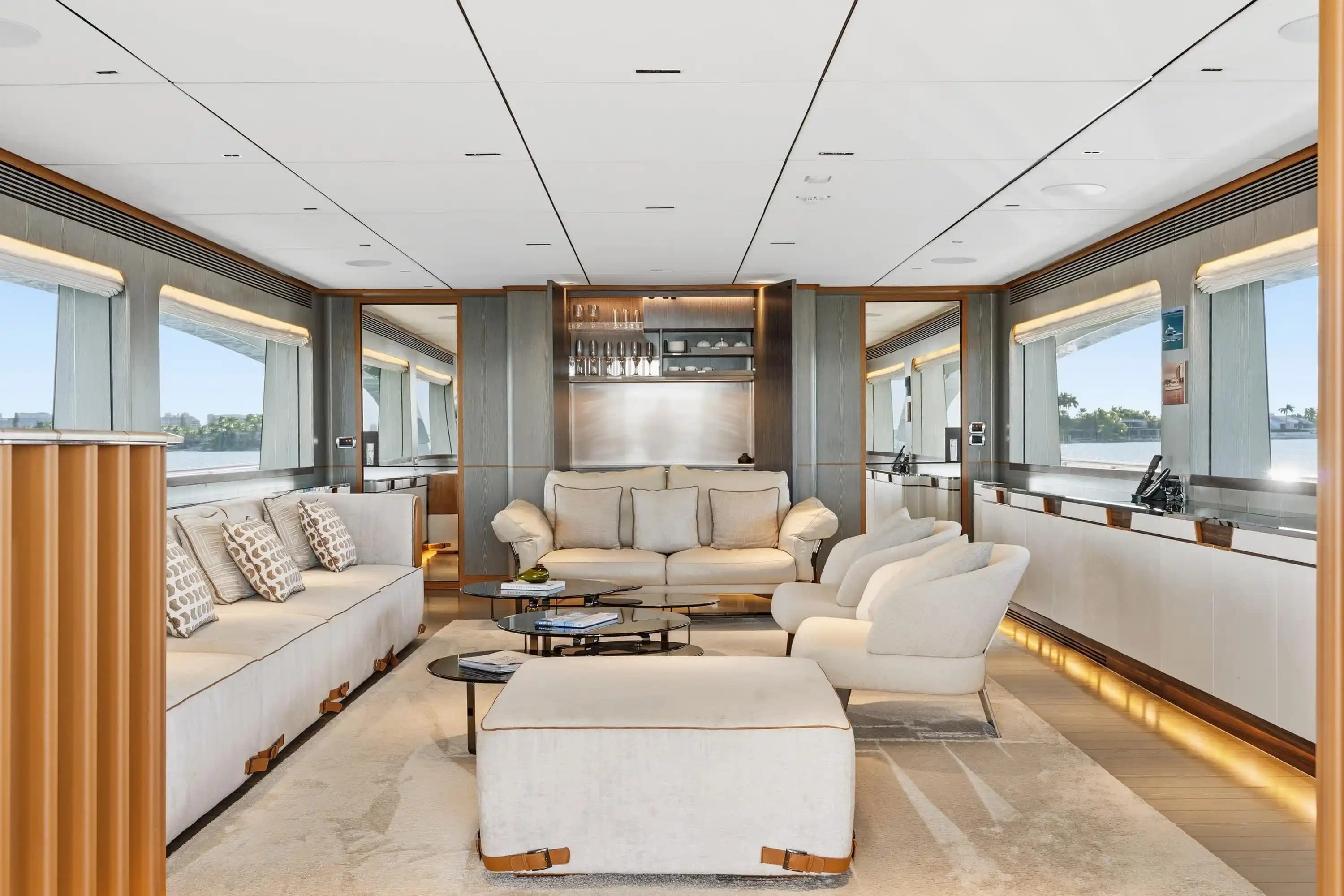 2019 Horizon RP110 a la venta en Miami Beach, Florida Pilothouse 3
