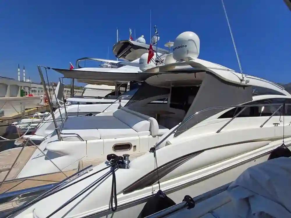 Princess Yachts V62 For Sale