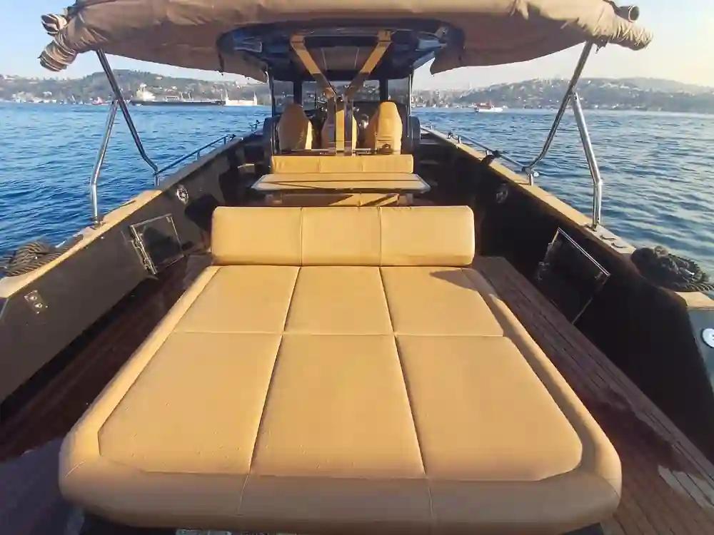 Focus Motor Yachts Forza 37 For Sale