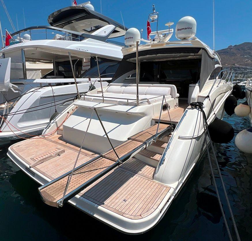 Princess Yachts V62 For Sale