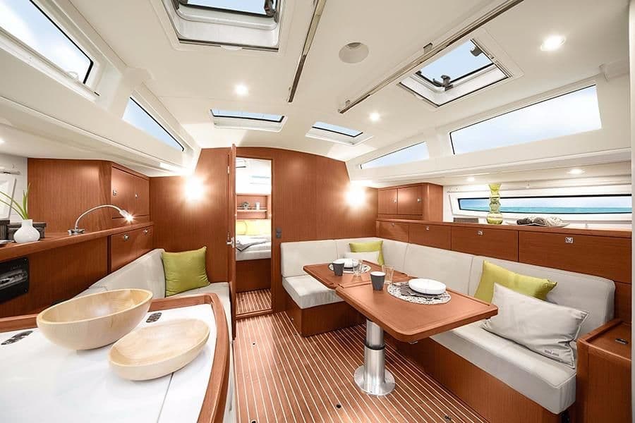 2021 Bavaria Yachts Vision 42 for Sale in Girona, ES Monohull 2