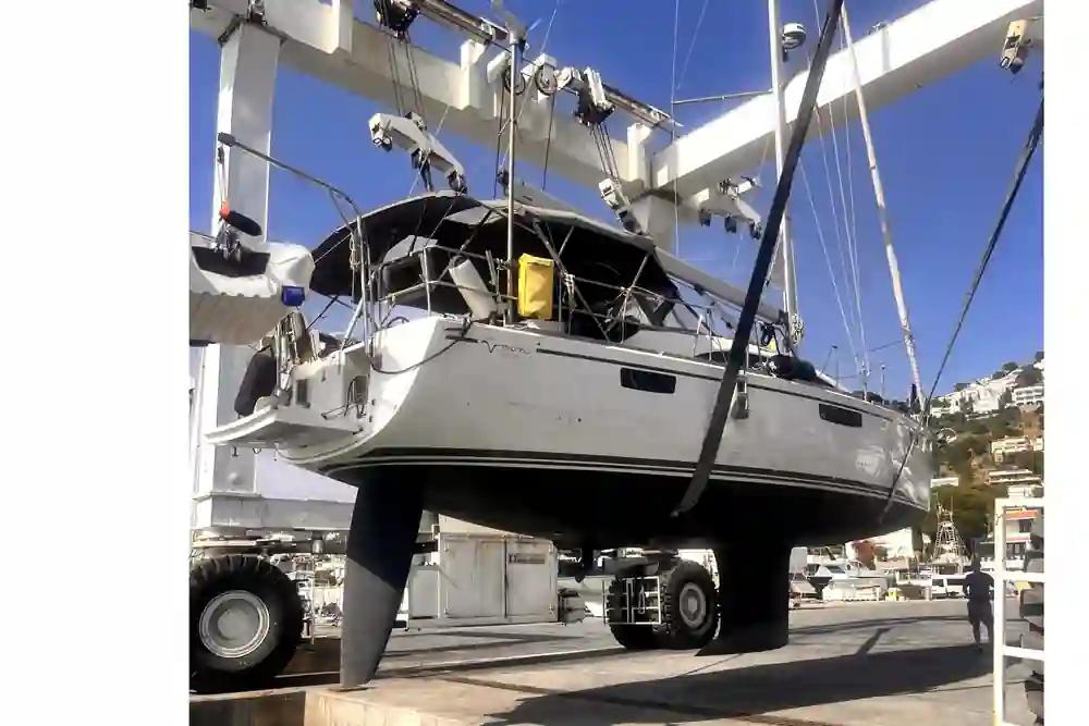 Bavaria Yachts Vision 42 For Sale