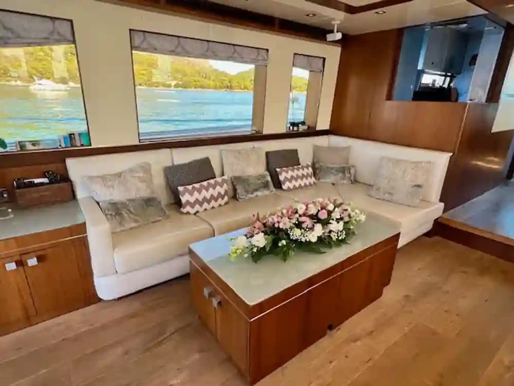 2008 Horizon Elegance 80 for Sale in Balearic Islands, ES Motor Yacht 5