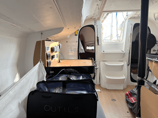 2019 Jeanneau Sun Fast 3300 Sold in Barcelona, ES Racer/Performance 5