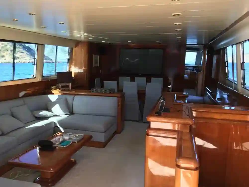 1991 Falcon 80 for Sale in Tarragona, ES Motor Yacht 5