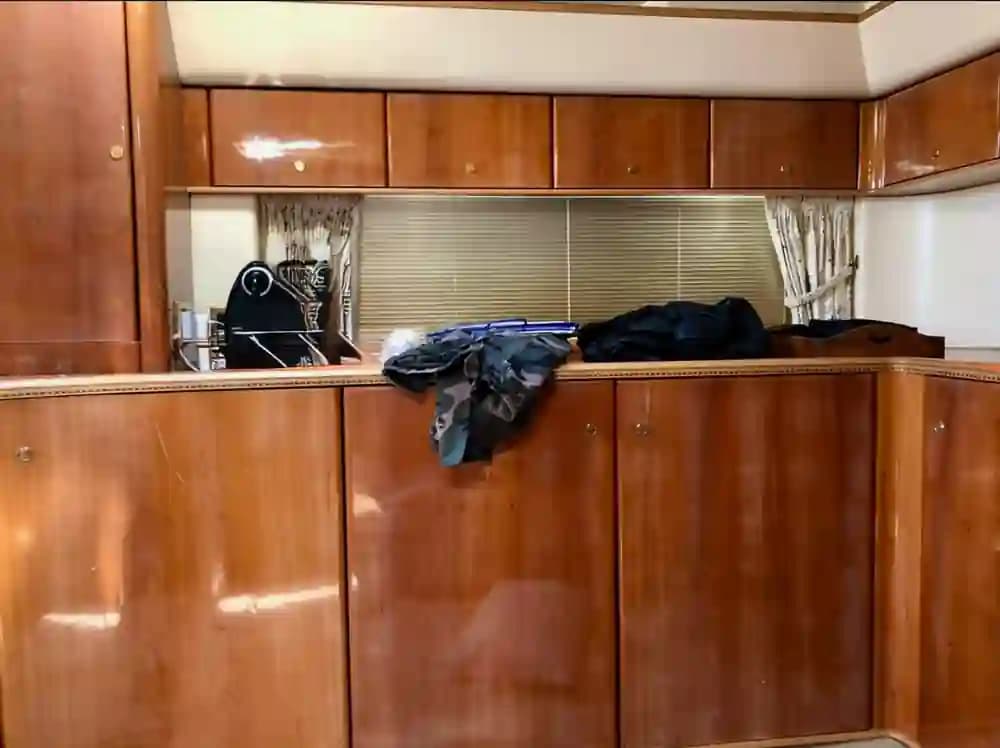 1997 Princess Yachts V55 for Sale in Barcelona, ES Motor Yacht 5