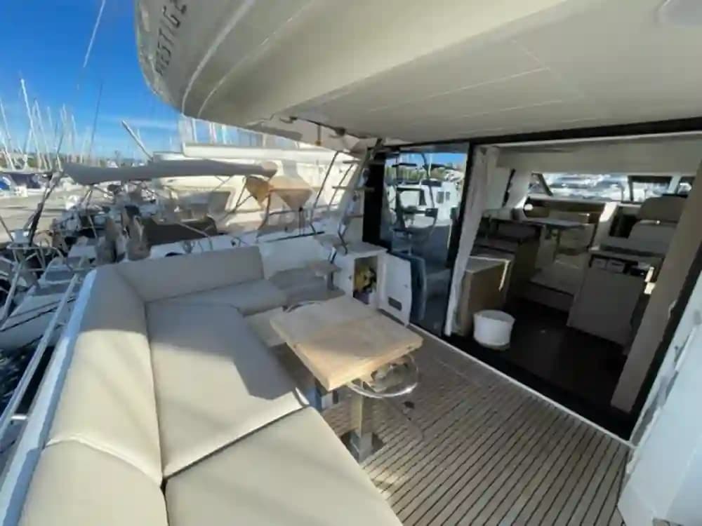 Prestige 520 FLY in vendita