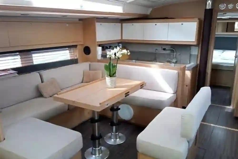 2021 Dufour 530 for Sale in Metropolitan City of Genoa, IT Monohull 2
