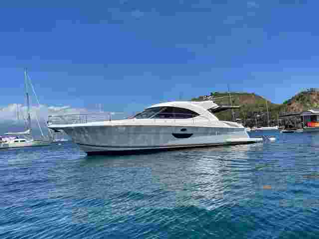 2008 Riviera 4400 SPORT YACHT