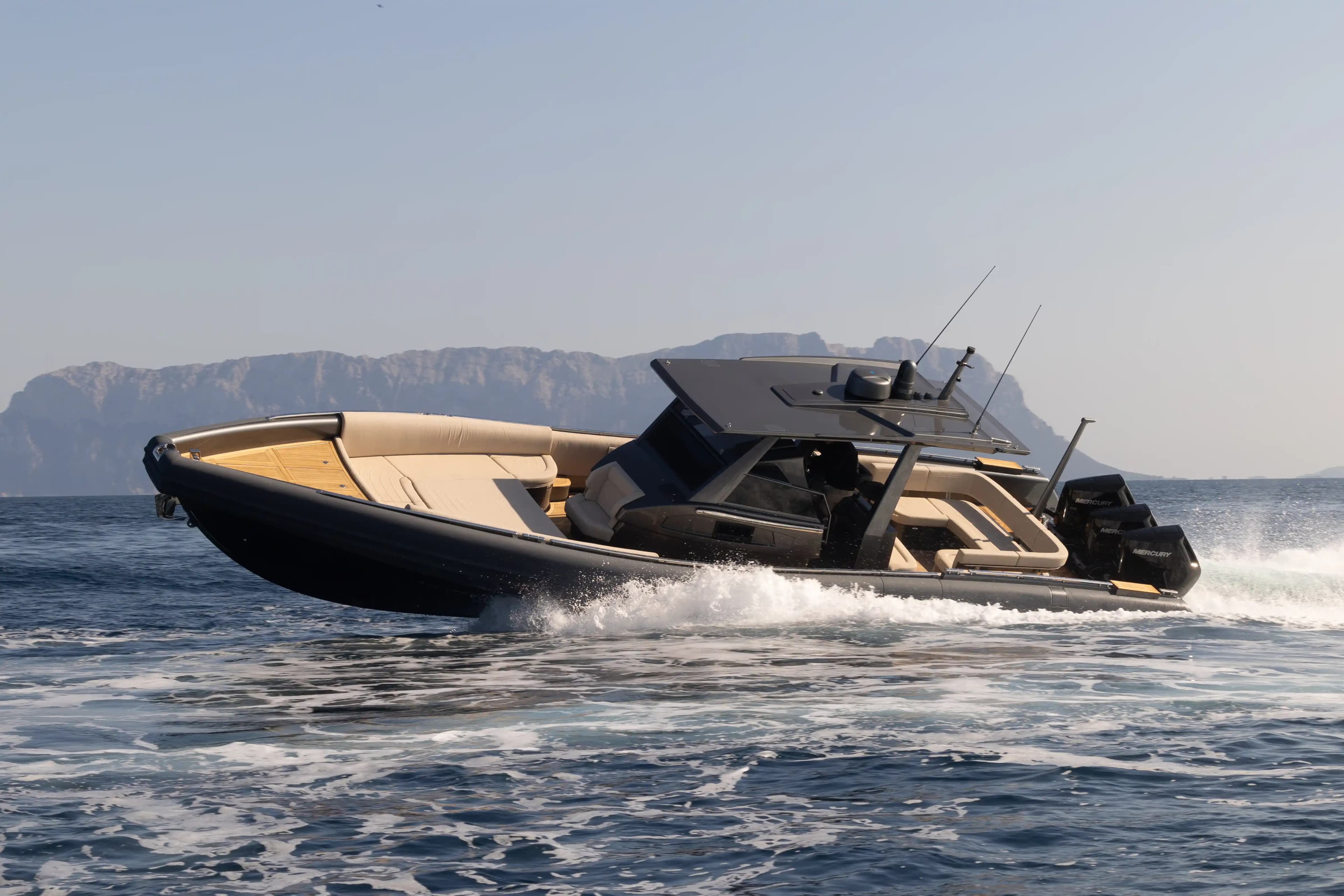 Novamarine Black Shiver 120 Outboard for Sale