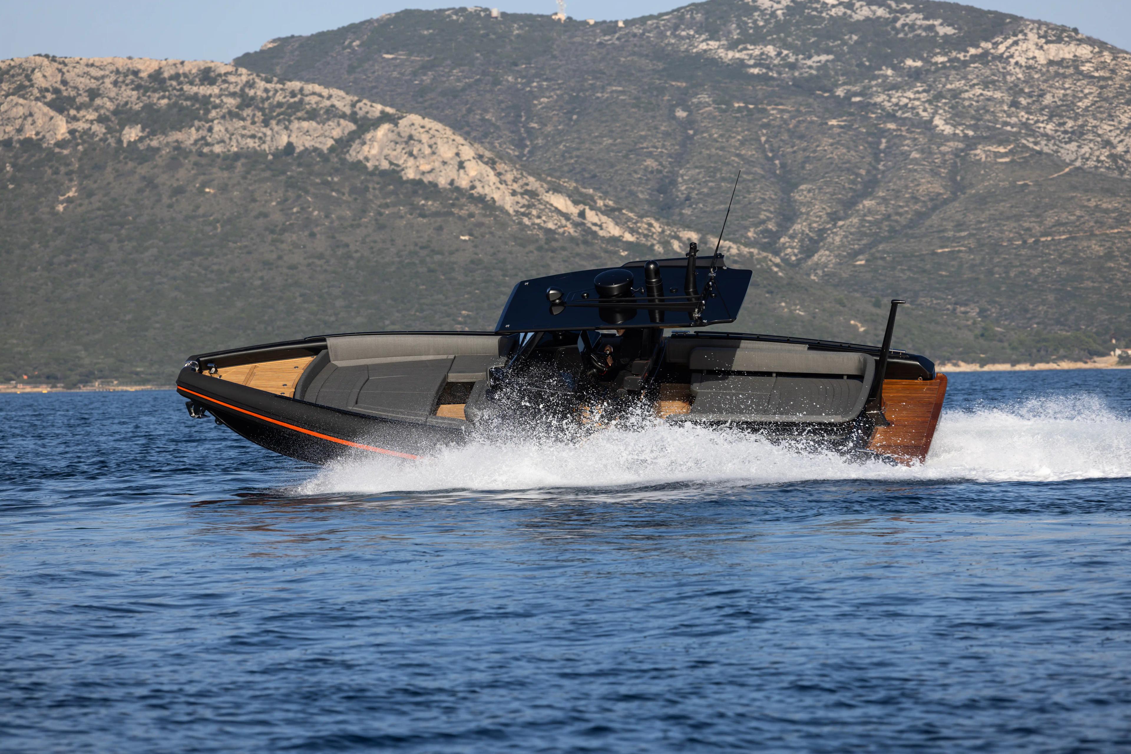 Novamarine Black Shiver 100 - Sterndrive For Sale