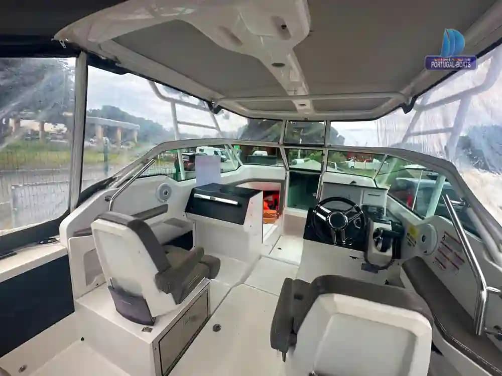 2017 Axopar 24 T-Top for Sale in Quarteira, PT Center Console 4