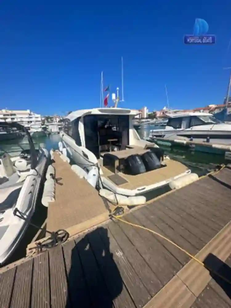 Greenline Yachts Neo HT for Sale