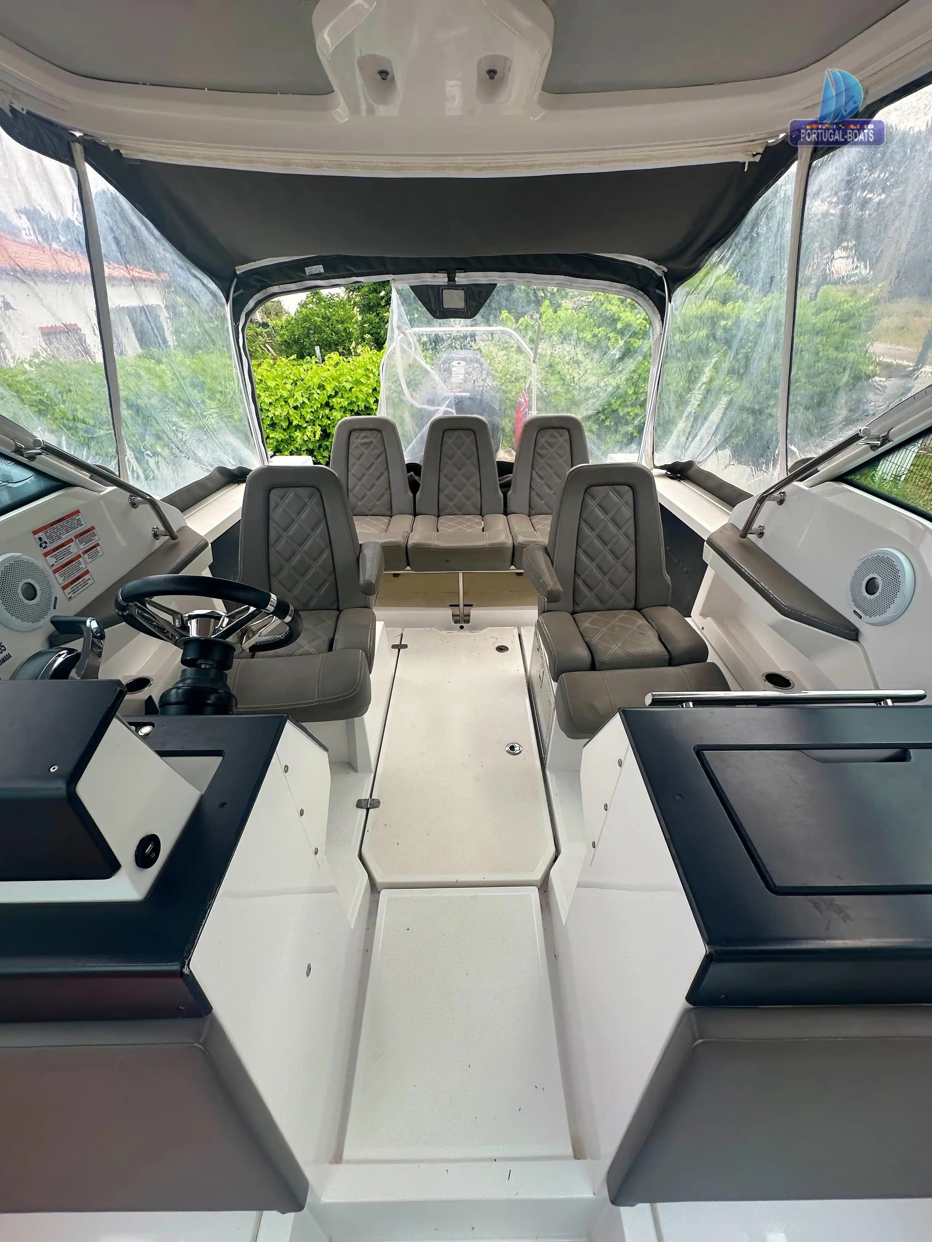 2017 Axopar 24 T-Top for Sale in Quarteira, PT Center Console 5