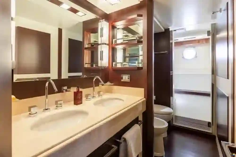 2013 Azimut 75 Fly for Sale in Palma, ES Flybridge 2