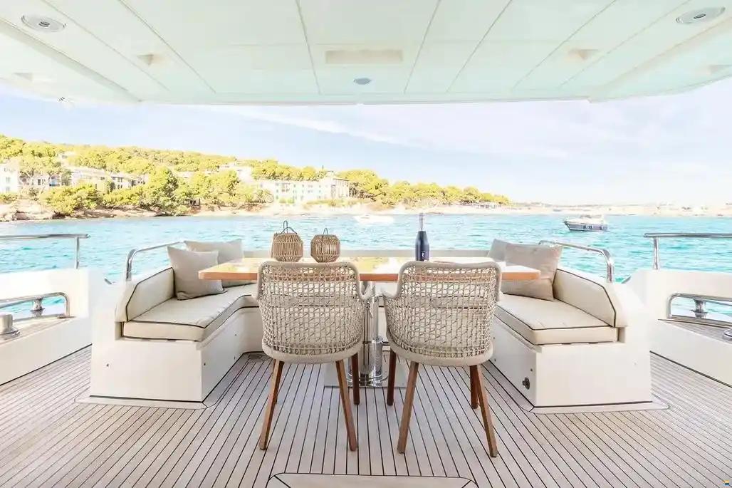 Azimut 75 Fly For Sale