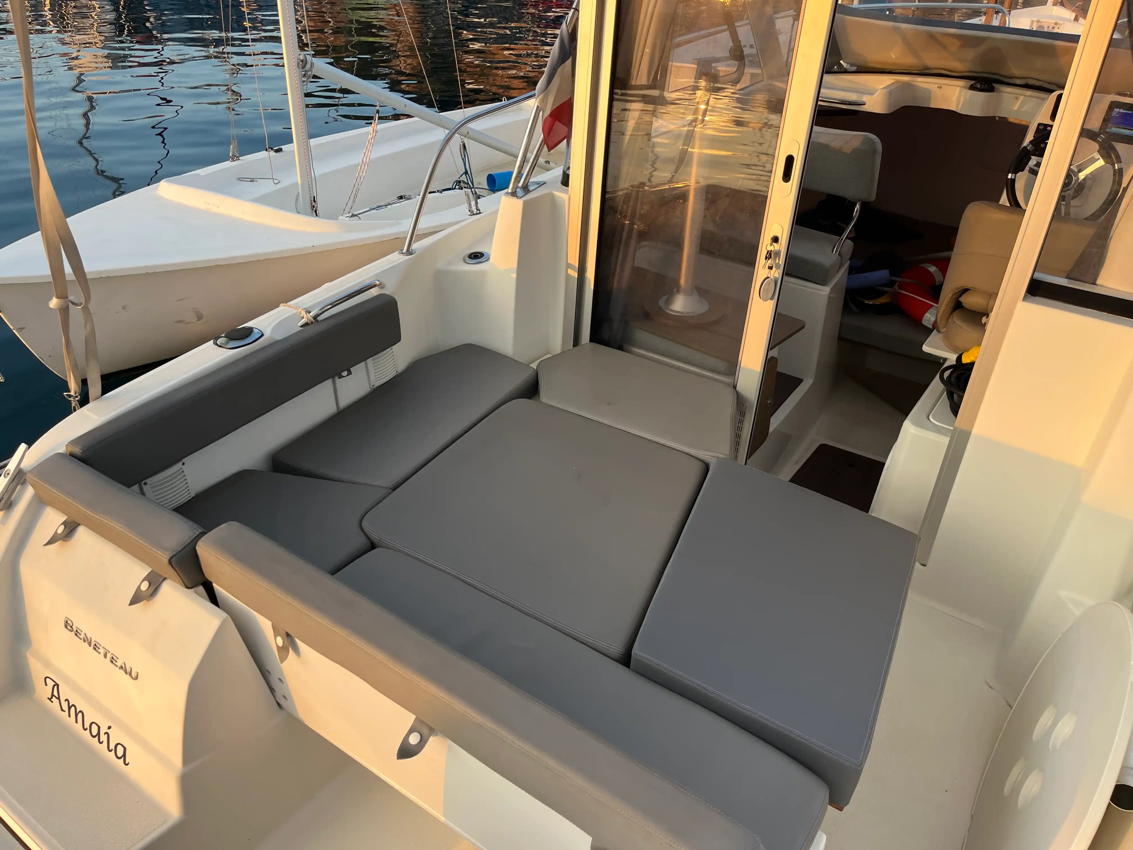 2019 Beneteau Antares 6 a la venta en L'Escala, ES Pilothouse 2