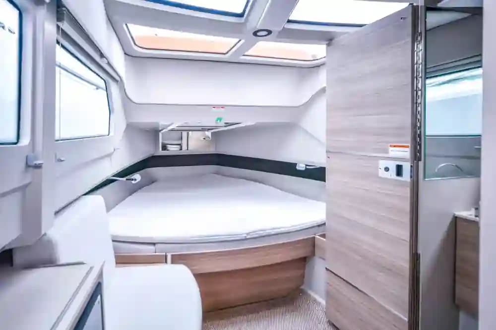 2026 Saxdor 320 GTO for Sale in Viladamat, ES Walk-around Boats 4