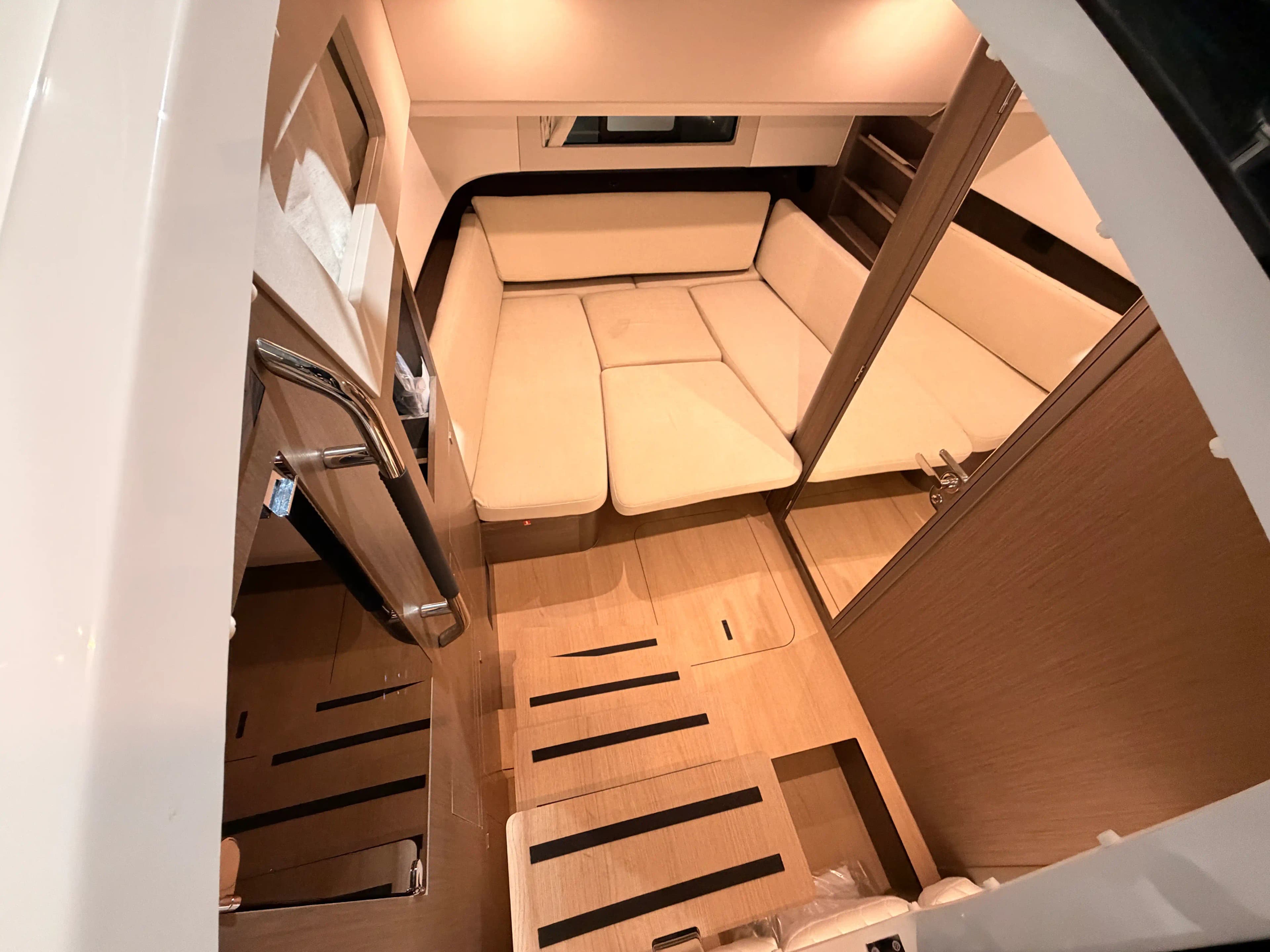 2026 Beneteau Gran Turismo 35 for Sale in Girona, ES Express Cruiser 2