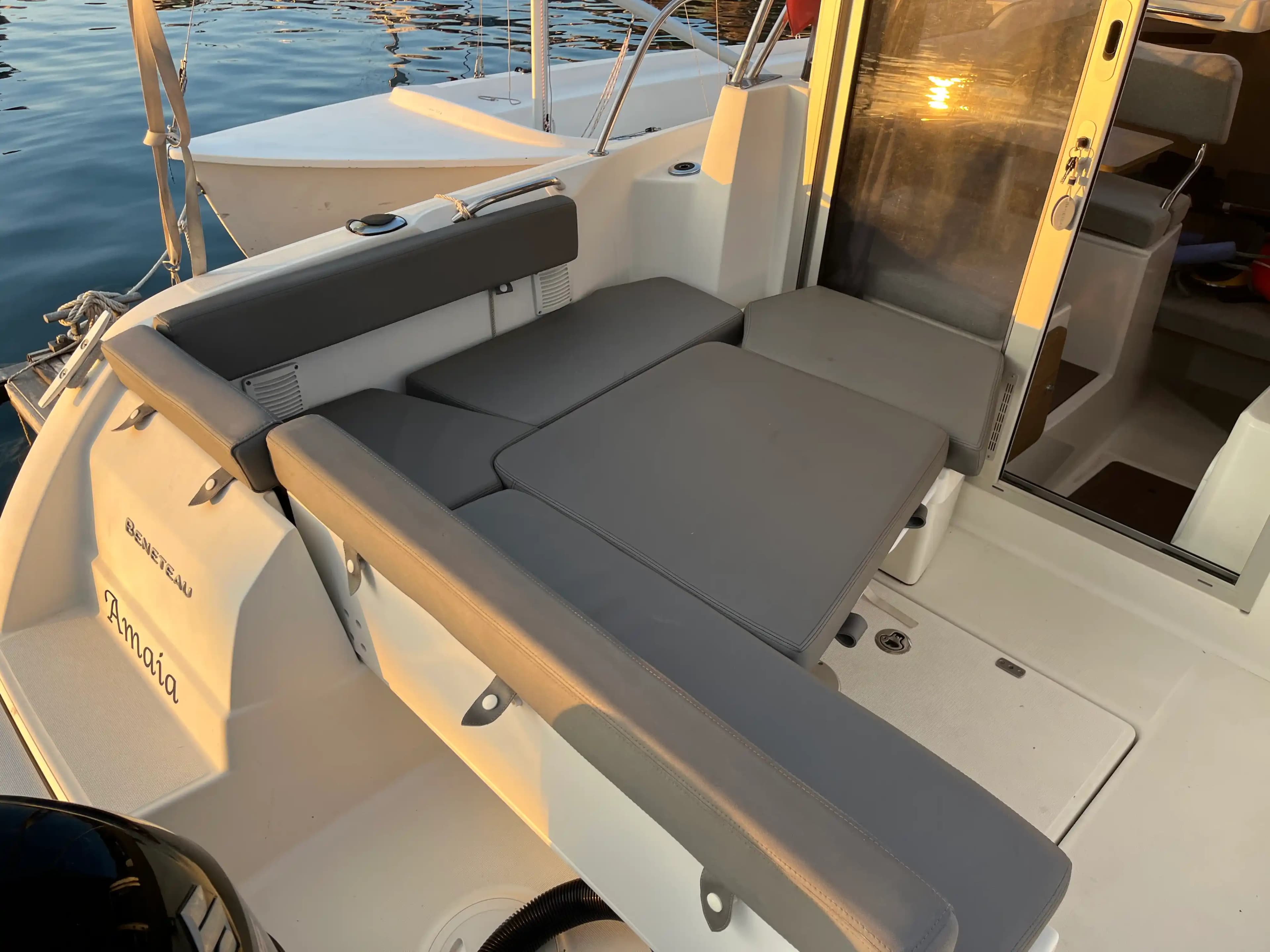 2019 Beneteau Antares 6 a la venta en L'Escala, ES Pilothouse 4