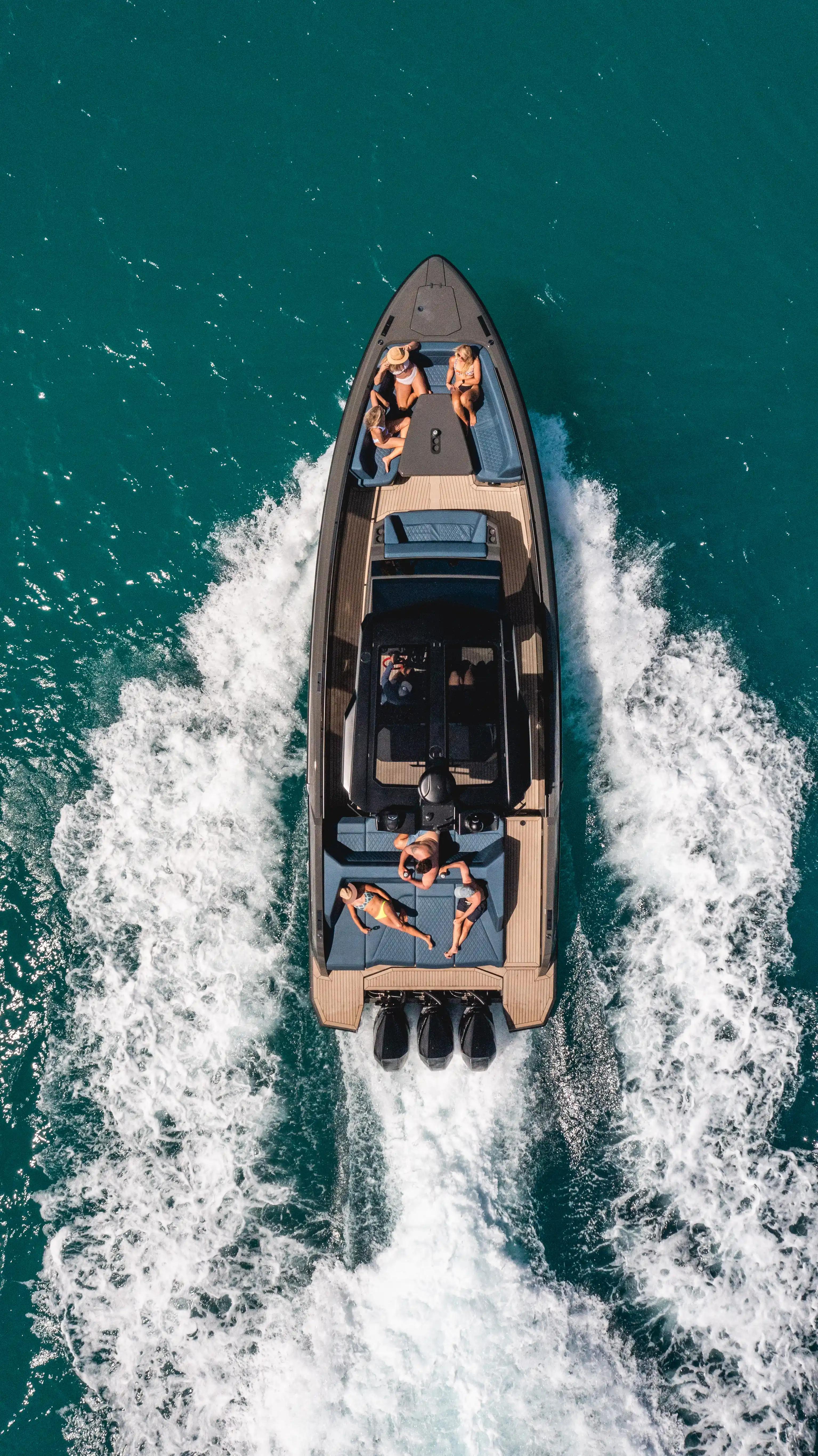 Vanquish Yachts VQ40 Sports Line For Sale