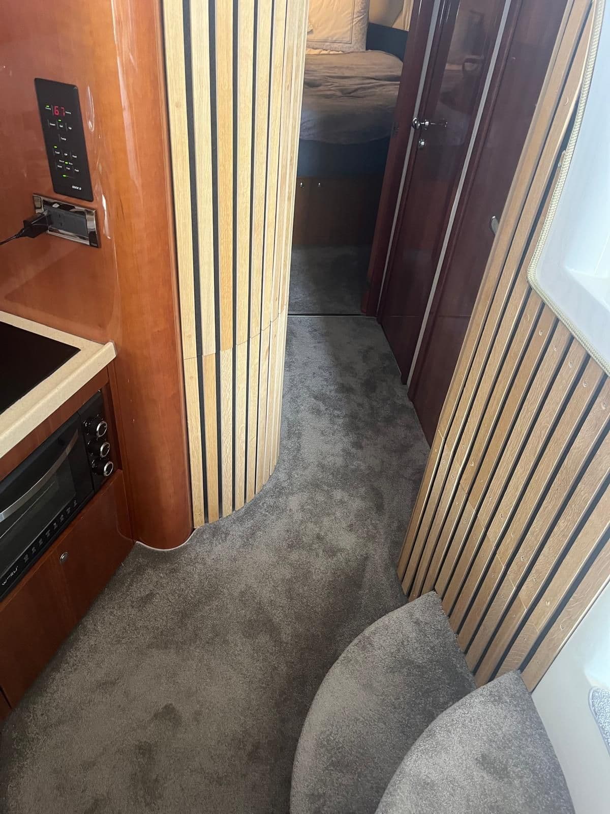 Azimut 390 for Sale