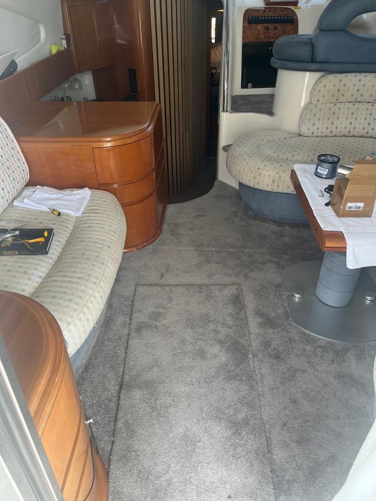 1999 Azimut 390 for Sale in Málaga, ES Flybridge 5