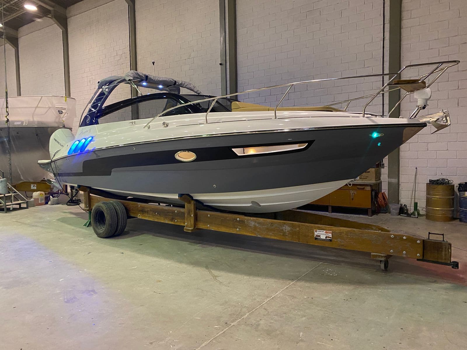Hanover Yachts 305 for Sale