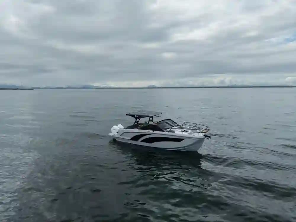 Hanover Yachts 327 in vendita