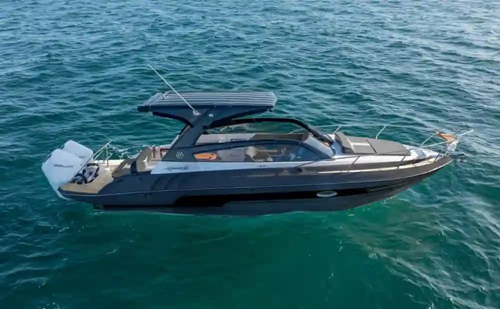 Hanover Yachts 305 for Sale
