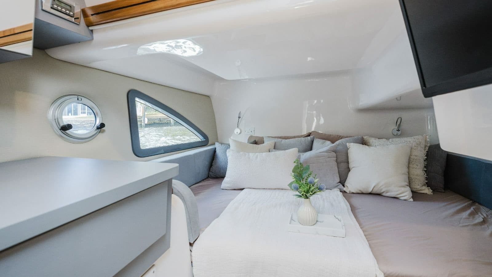 Hanover Yachts 415 in vendita