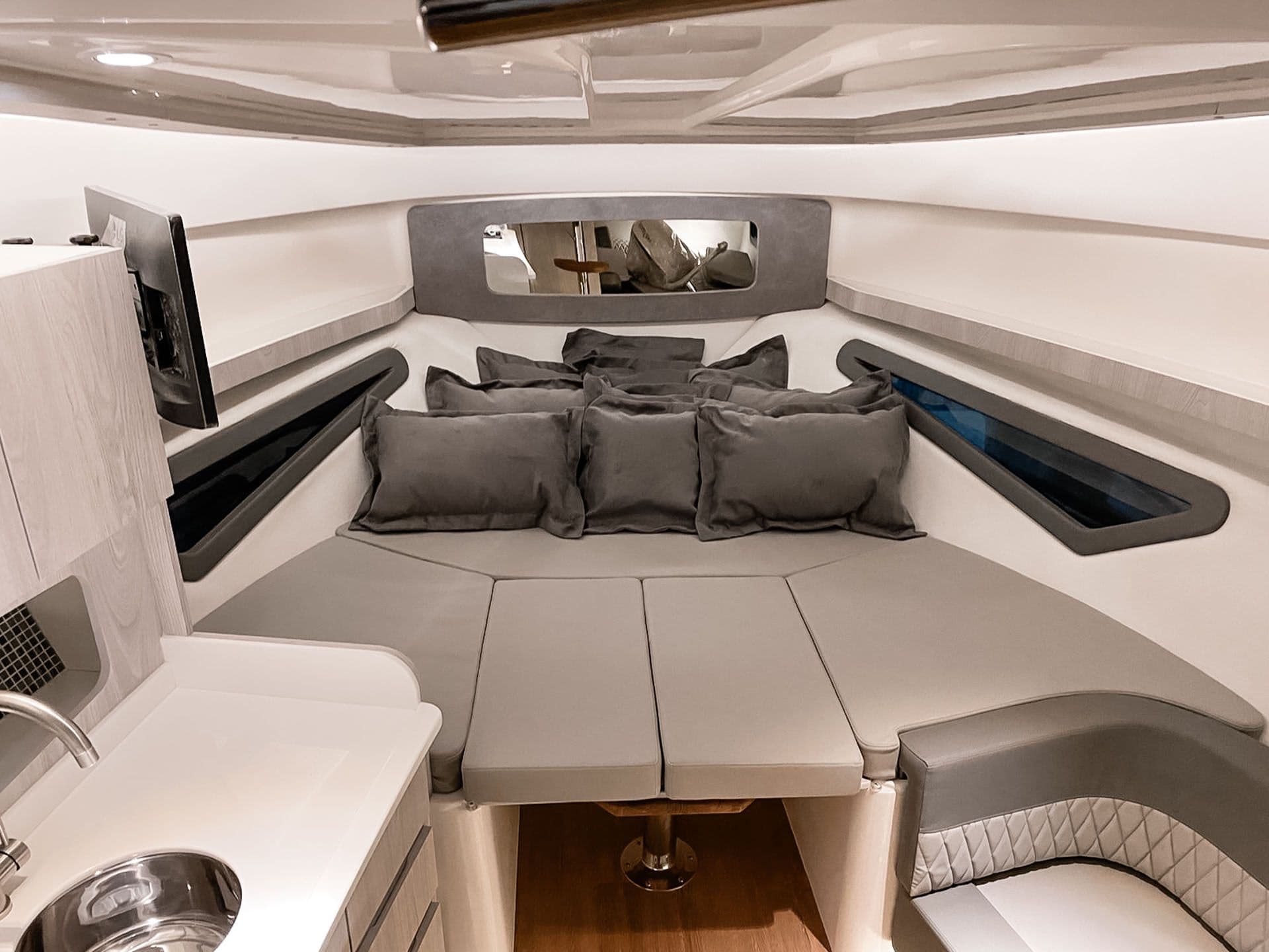 Hanover Yachts 375 for Sale