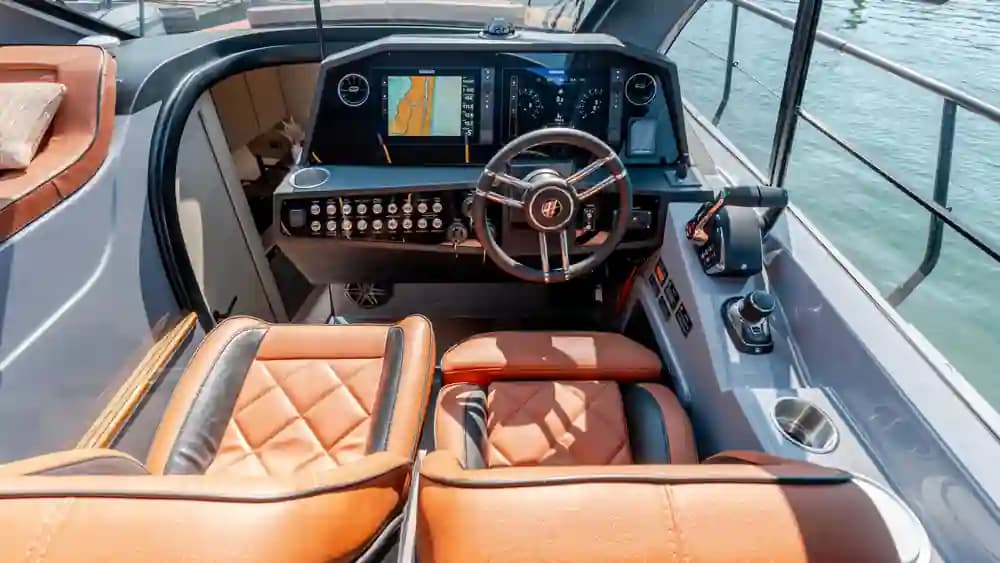 Hanover Yachts 415 in vendita