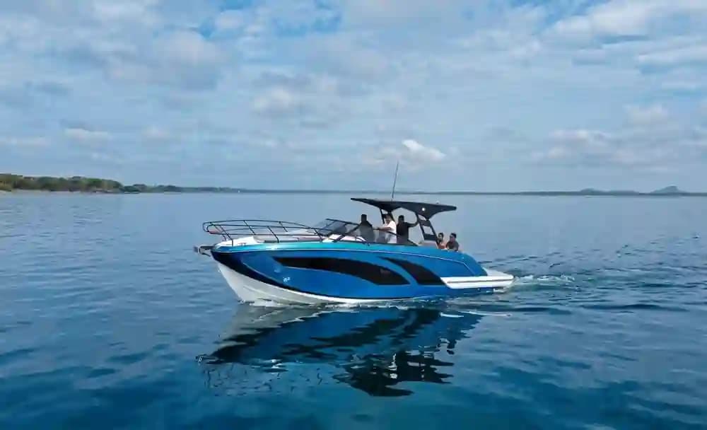 Hanover Yachts 327 à vendre