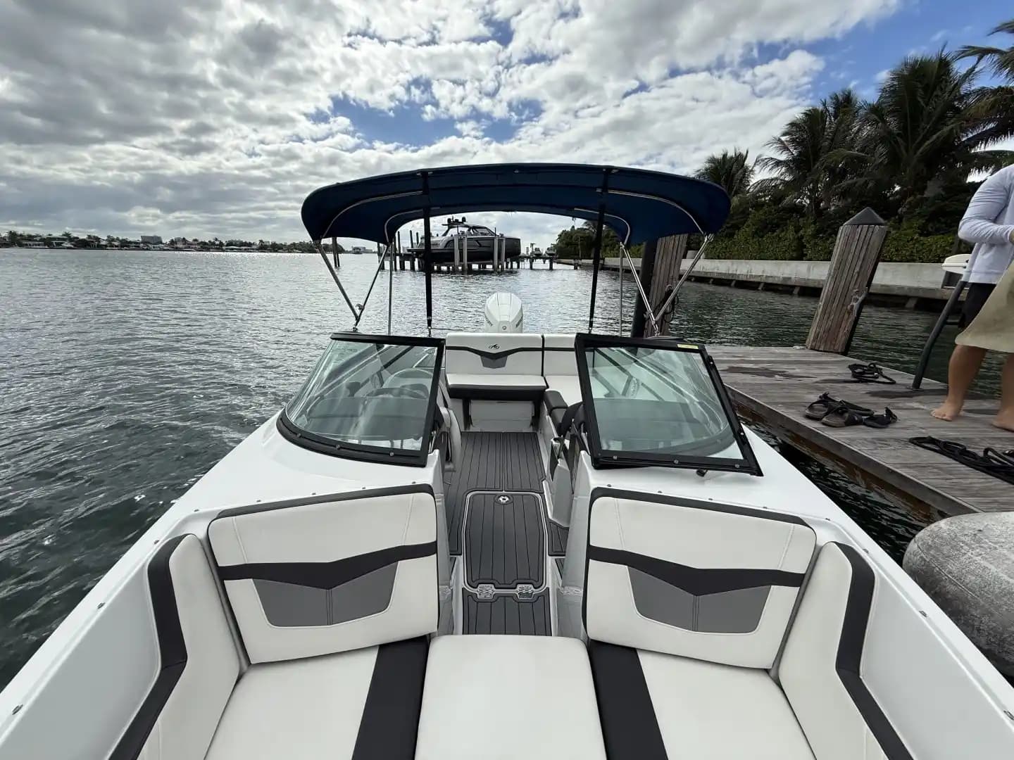 Monterey M-20 a la venta