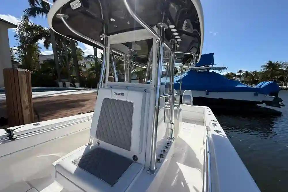 Contender 35ST à vendre