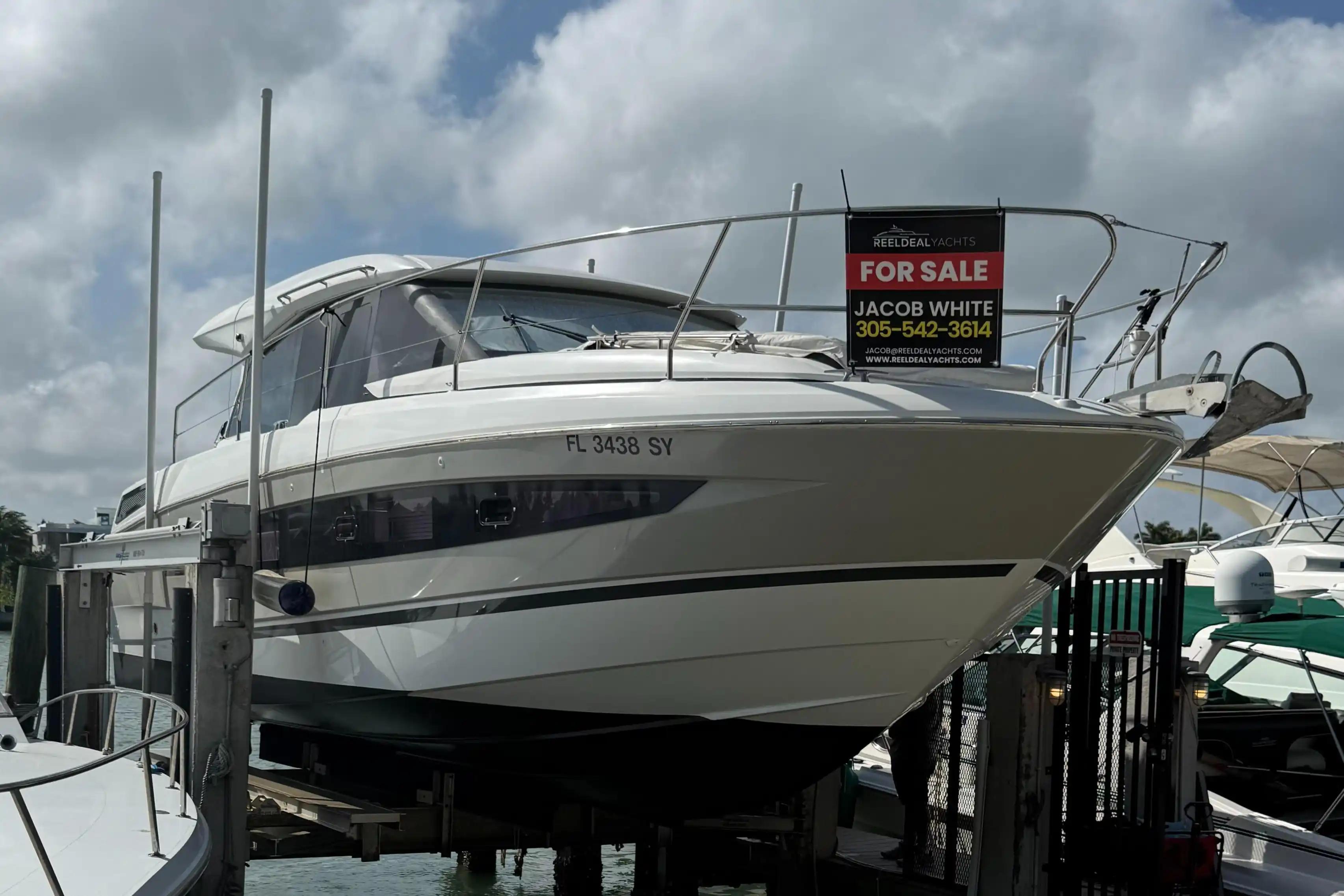 Jeanneau NC 37 For Sale