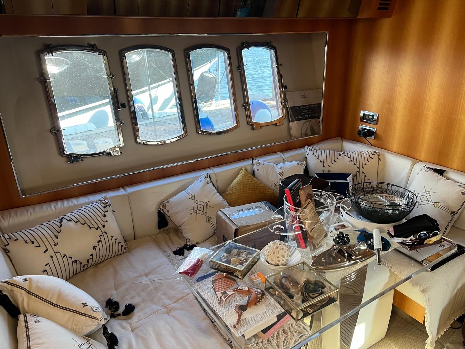 2007 Absolute 56 in vendita a Quarteira, PT Motor Yacht 4