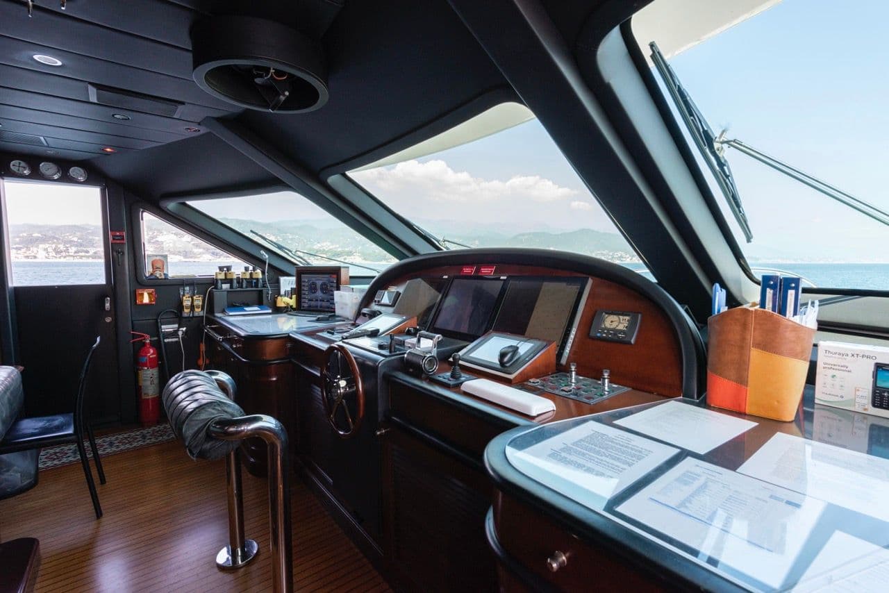 Benetti Classic 120 in vendita