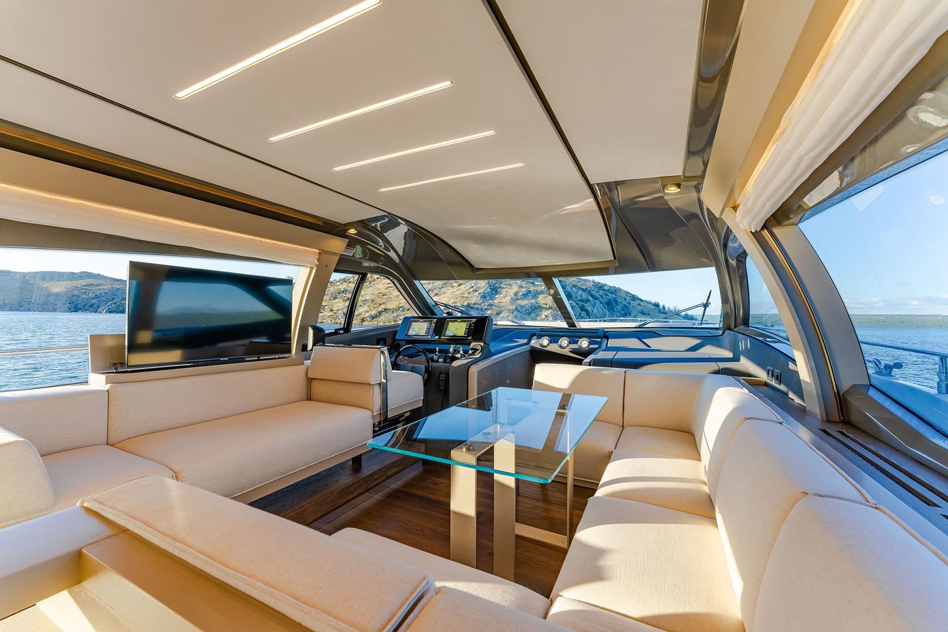 2022 Ferretti Yachts 550 for Sale in Sanremo, IT Flybridge 4