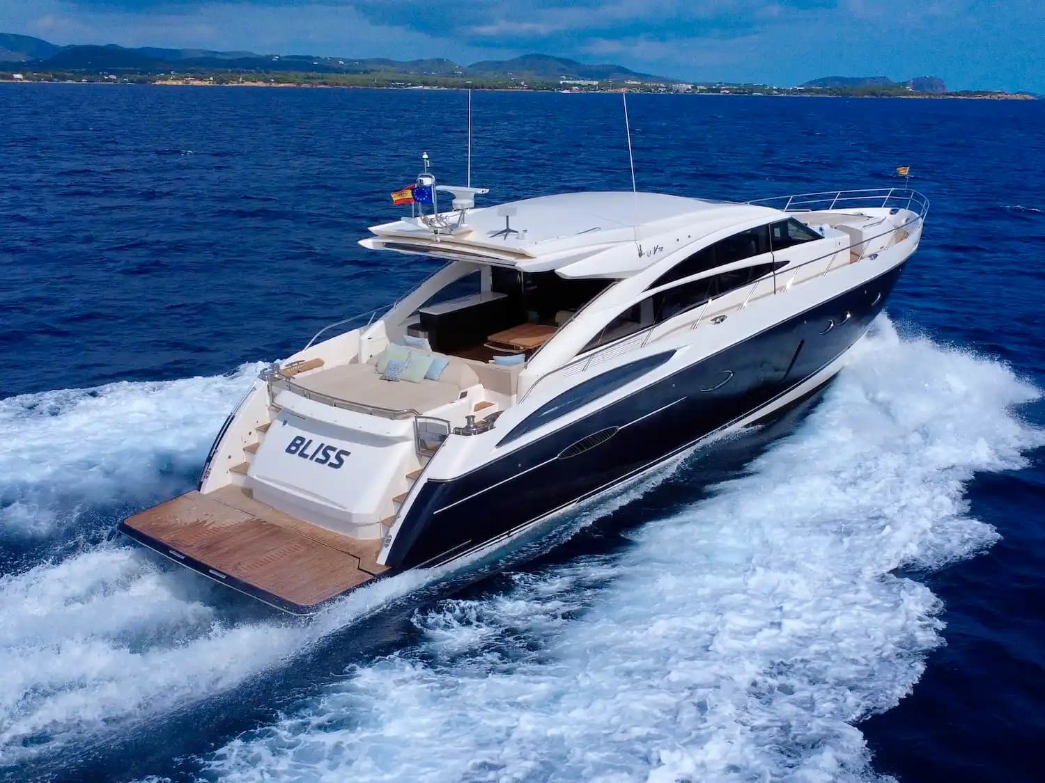 Princess Yachts V72 à vendre