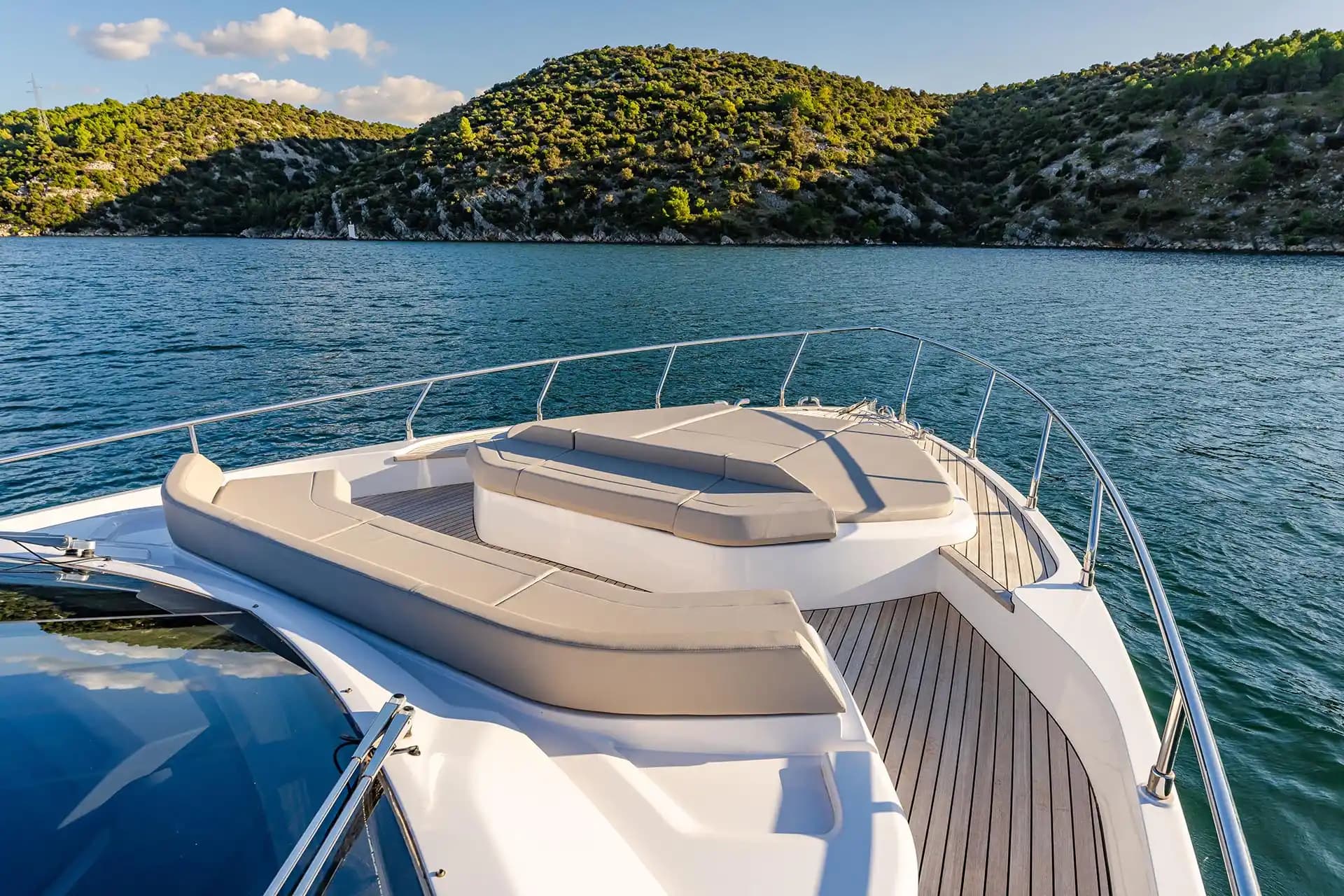 Ferretti Yachts 550 for Sale