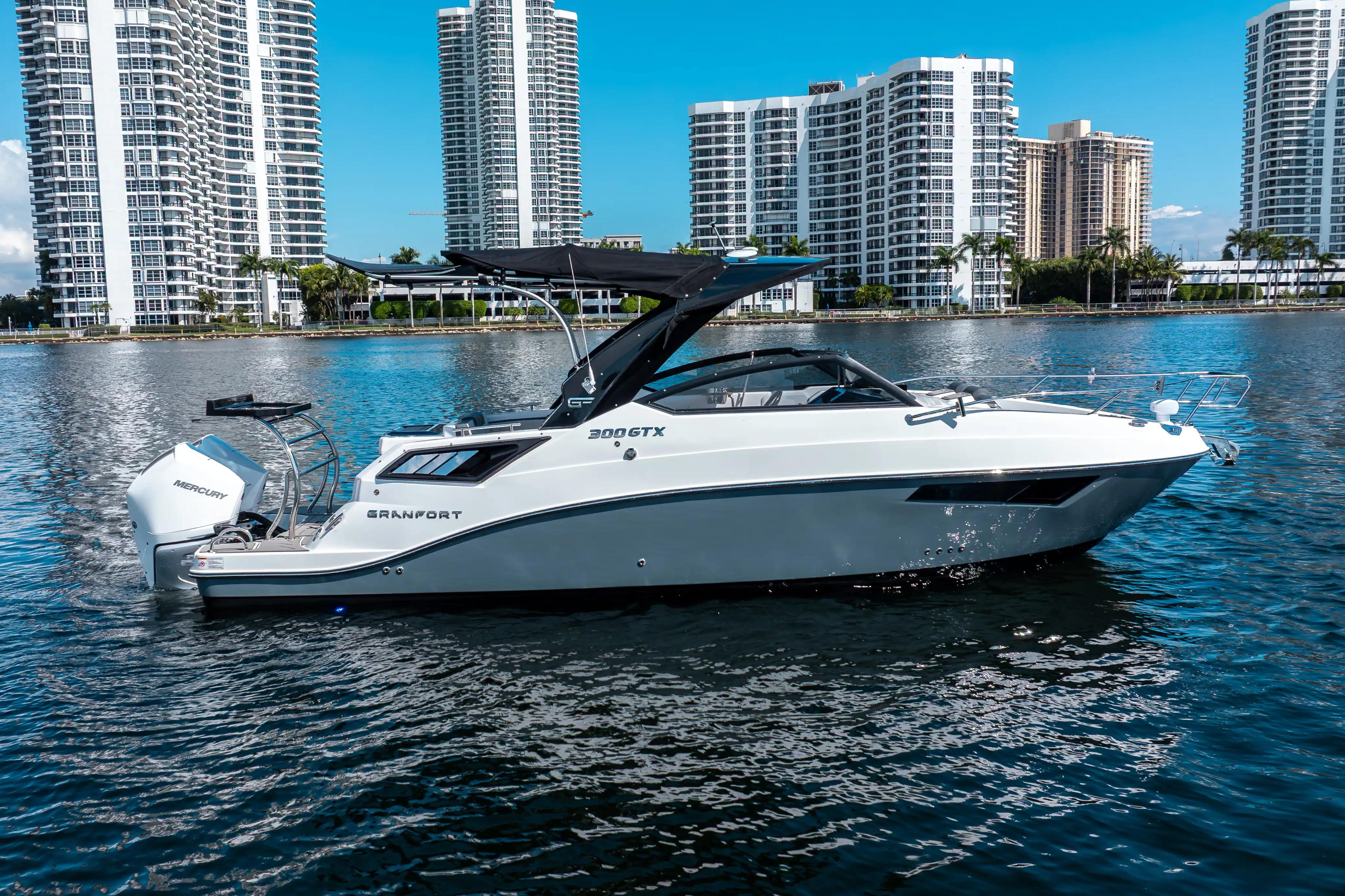 Granfort Boats USA 300 GTX à vendre