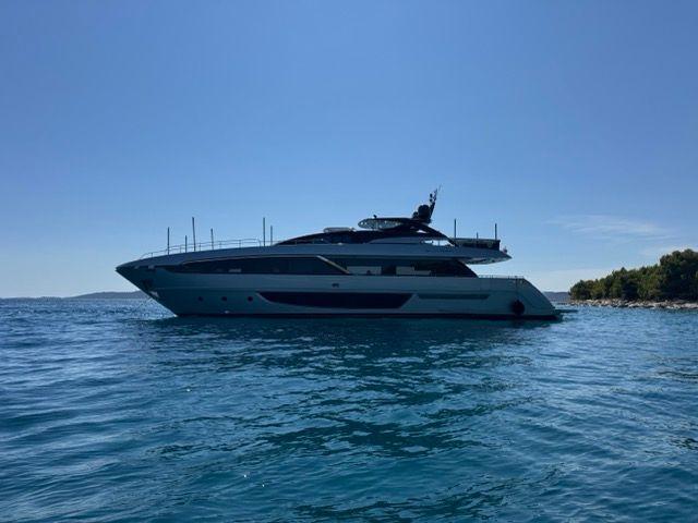 Riva 100 Corsaro For Sale
