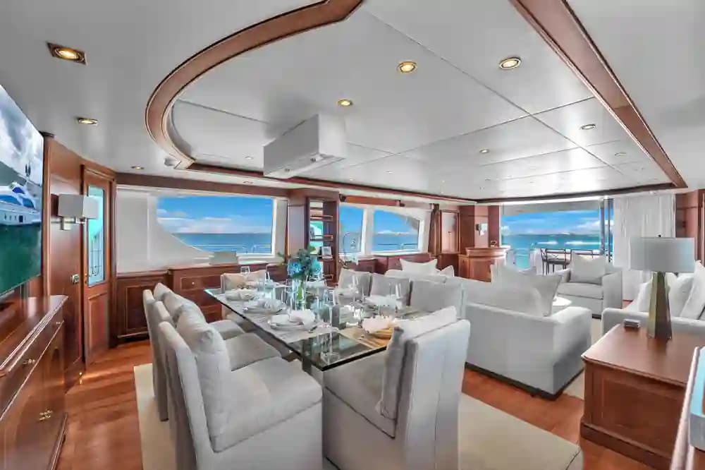 Azimut 105 for Sale