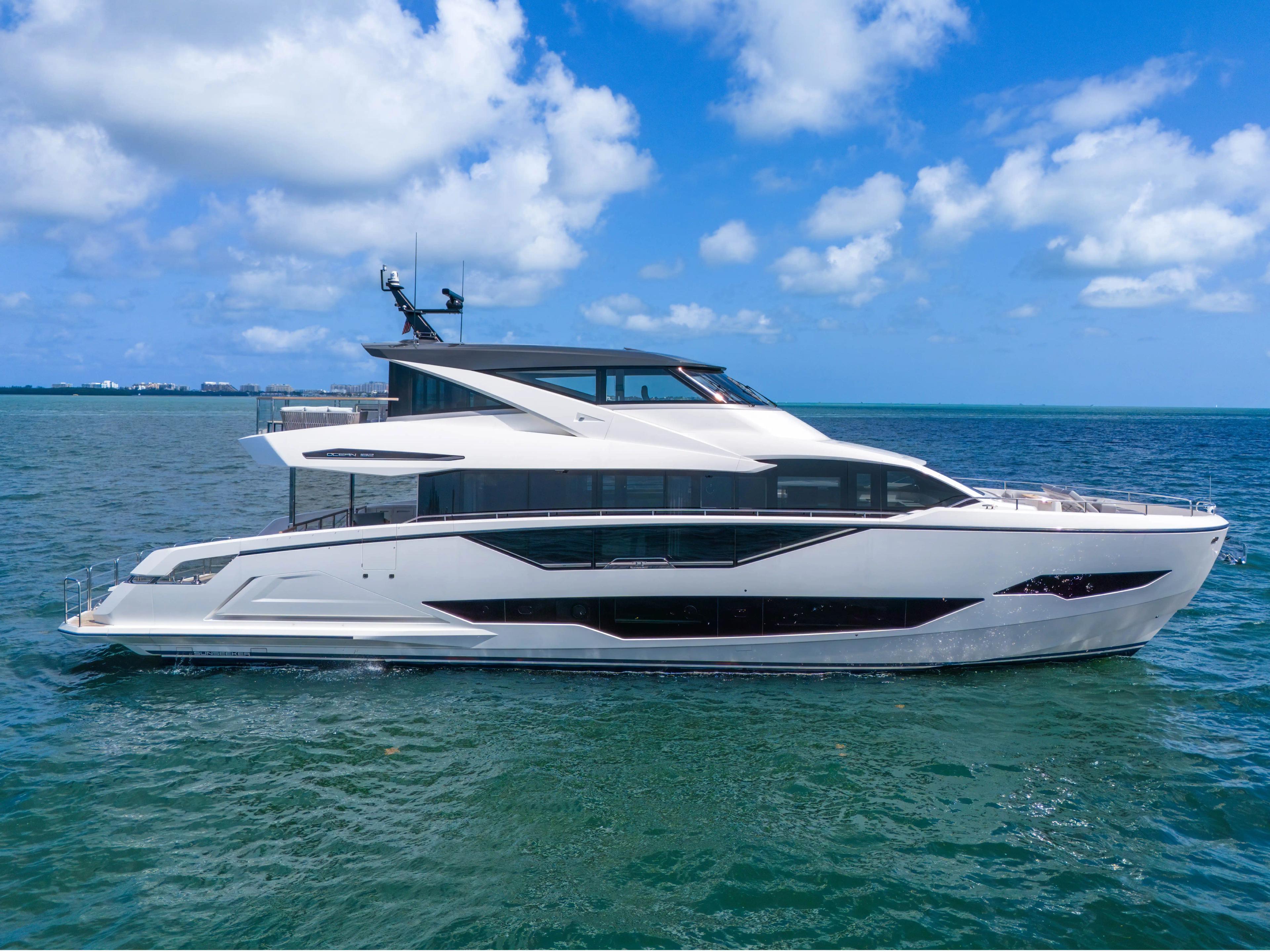 Sunseeker 90 Ocean Enclosed For Sale
