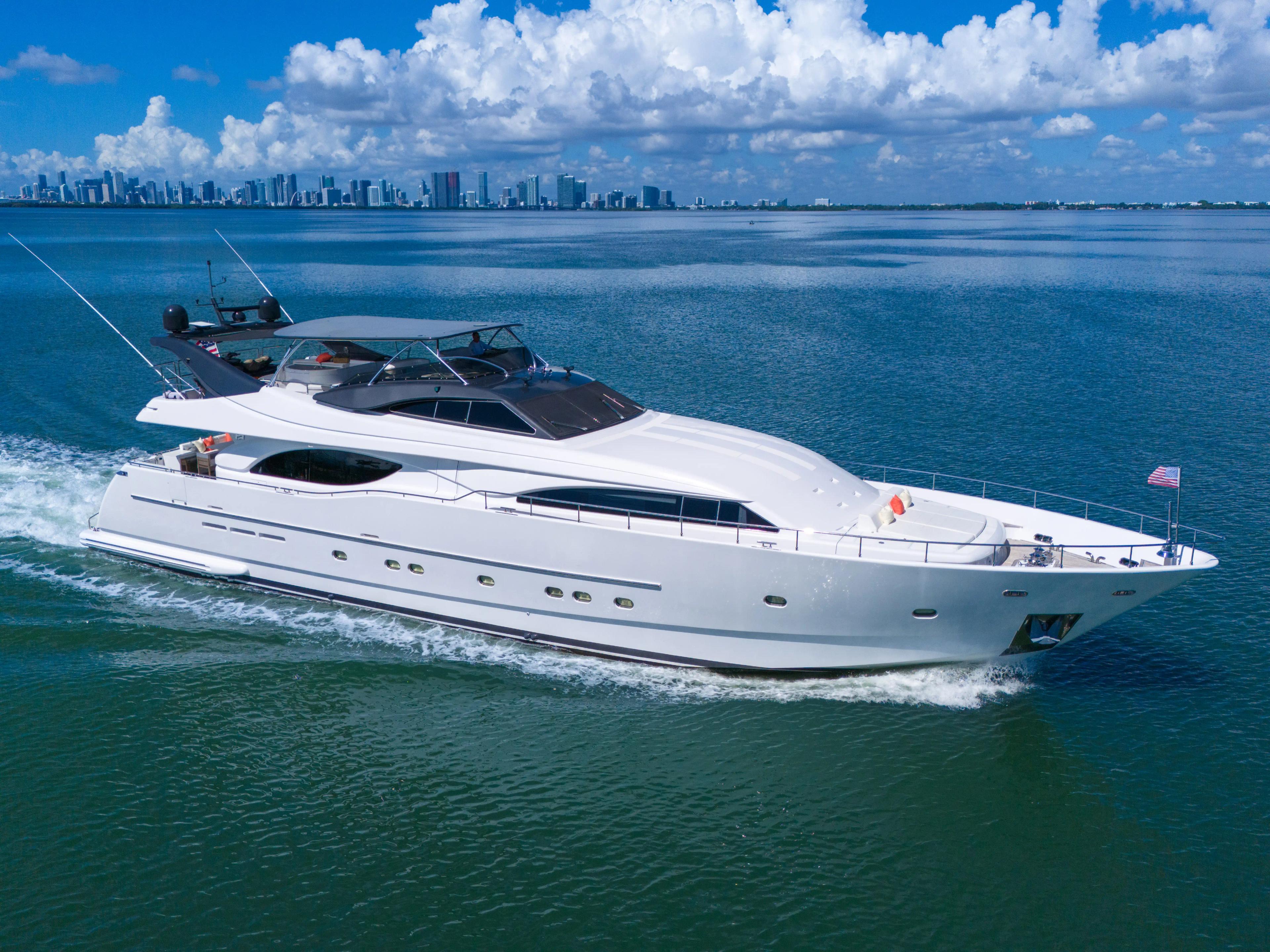 Ferretti Yachts Custom Line 94' For Sale