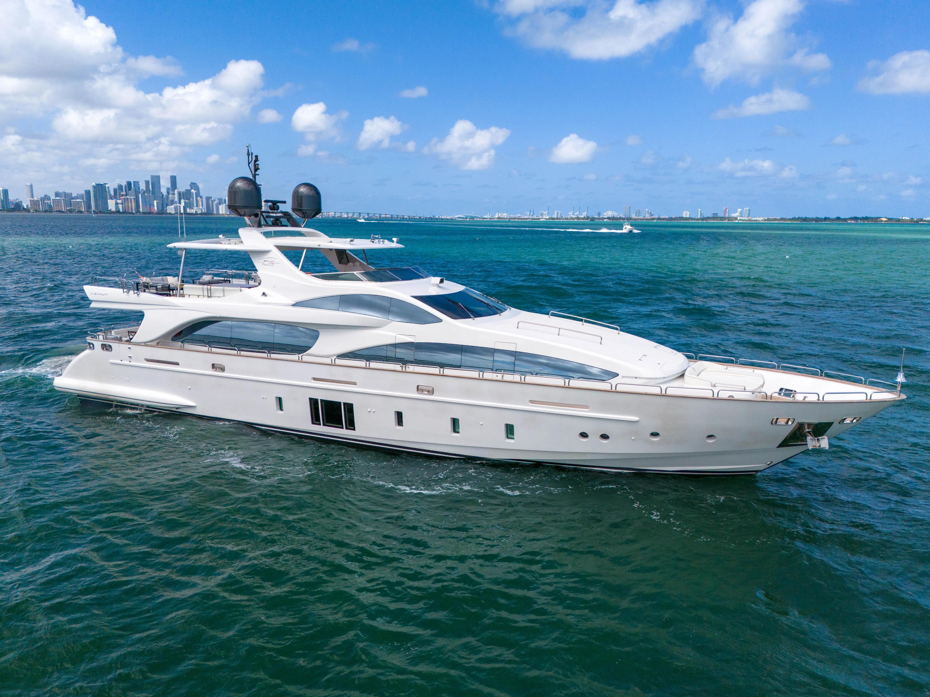 Azimut 105 For Sale